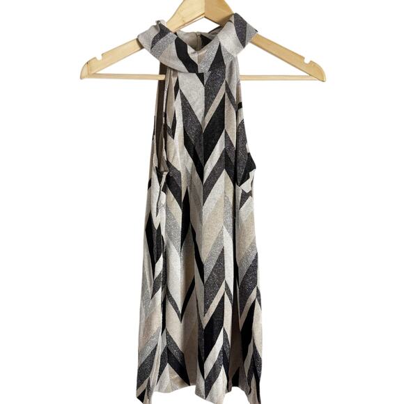 Trina Turk Jocular Geometric Chevron Silver Metallic Mock Neck Sleeveless Top XS - Picture 5 of 15